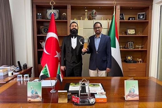 Akif Manaf’a “Sudan-Türkiye Barış Ödülü” Verildi